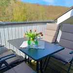 Komfort Appartement mit 2 Schlafzimmern und Balkon im Dachgeschoss 069